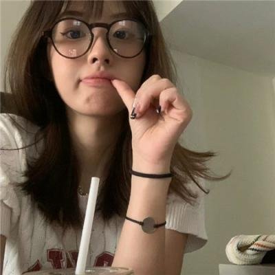 晚间的柳枝
