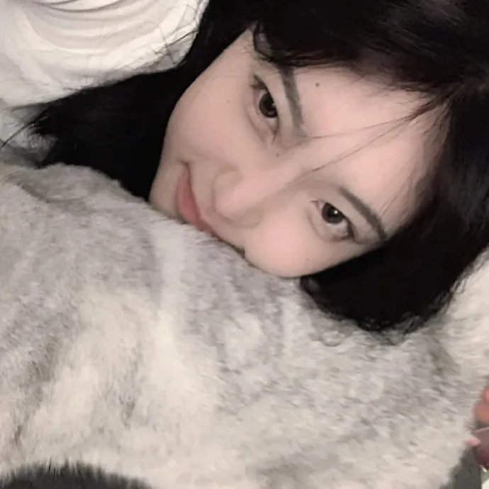 初恋竟是我女儿班主任情书未泛黄